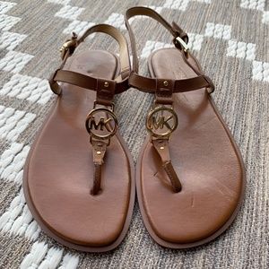 MICHAEL KORS Logo T Strap Thong Sandal Buckle $30